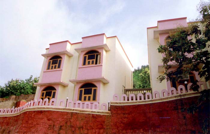 Mangal-Murti Resort - image 4