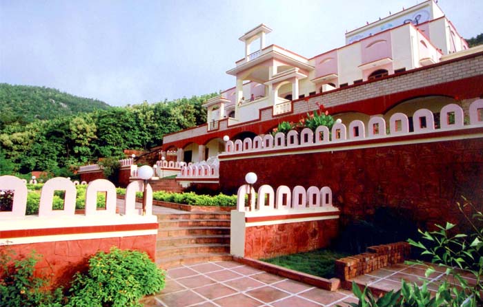 Mangal-Murti Resort - image 6